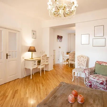 Old Vagnera Quiet Рига