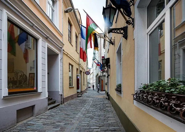 Old Vagnera Quiet Апартаменти